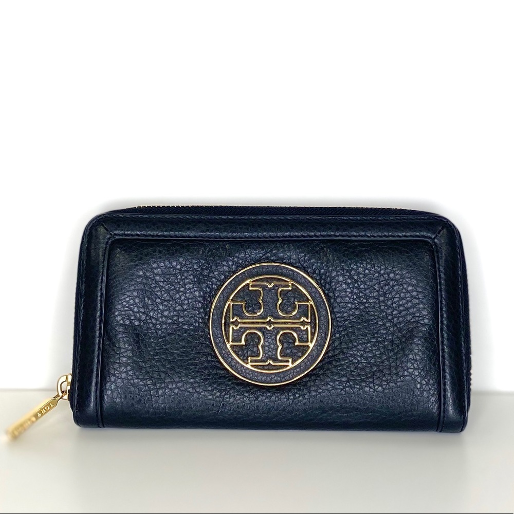 Tory Burch Amanda Continental Leather clutch